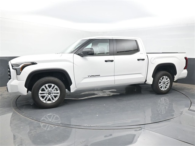 2024 Toyota Tundra SR5 photo 3