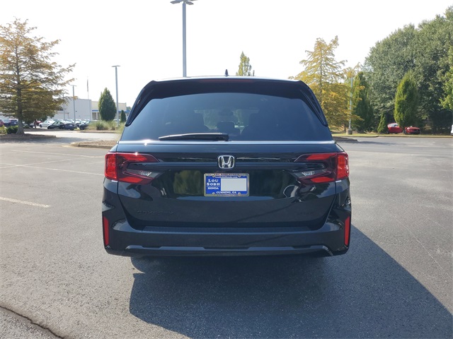 2026 Honda Odyssey photo 4