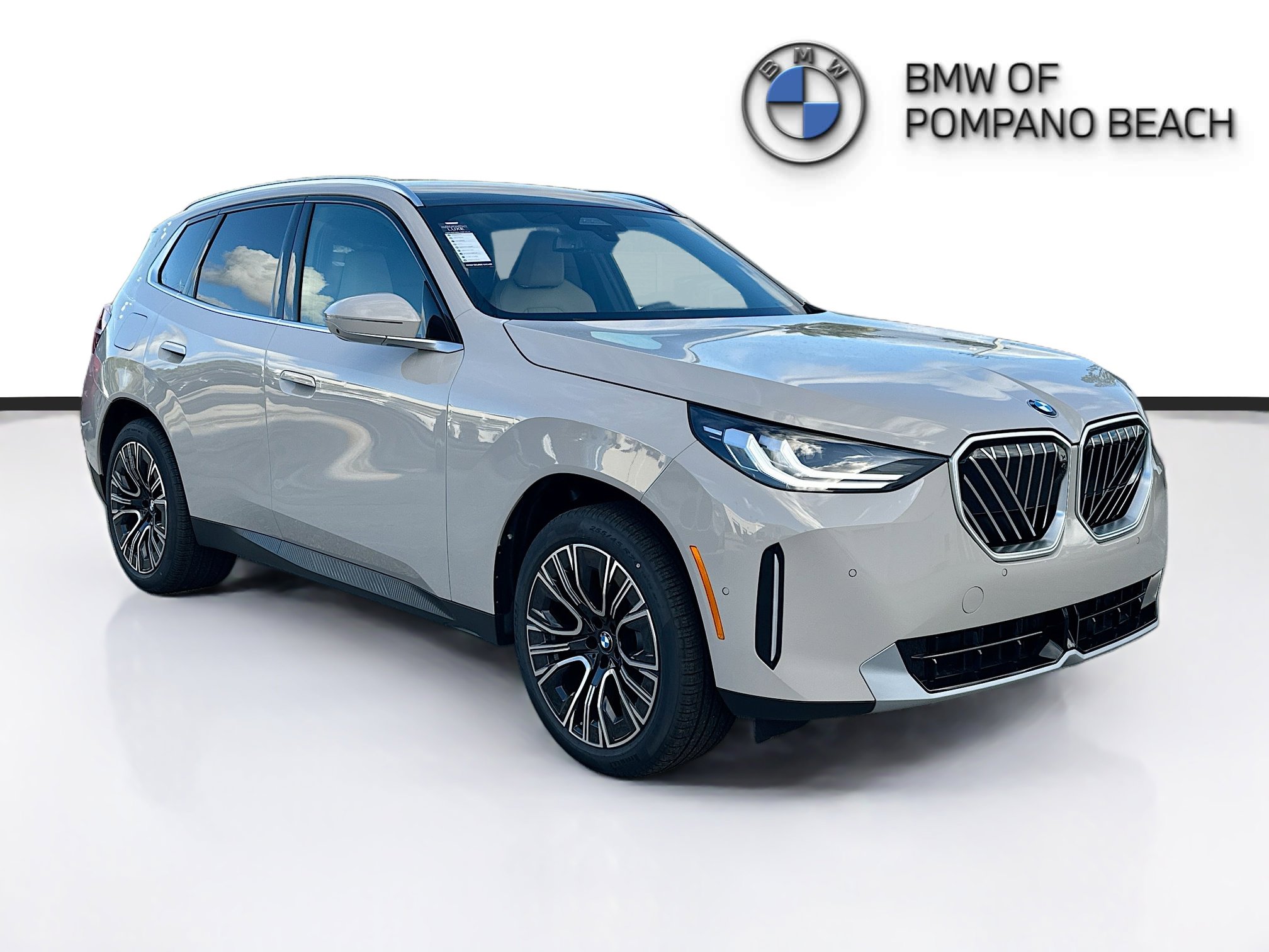 2026 BMW X3 30's photo