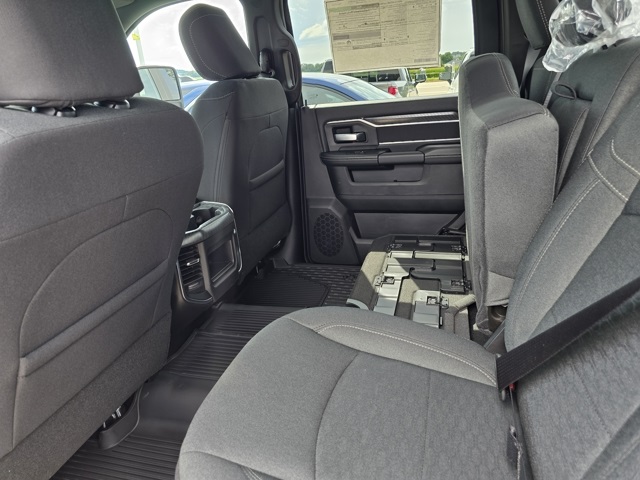 2026 Ram 2500 Big Horn photo 22