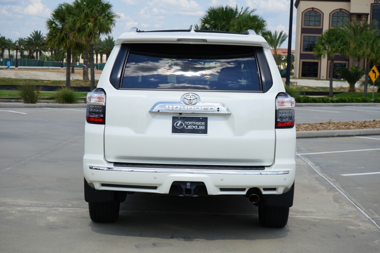 2019 Toyota 4Runner Limited photo 7