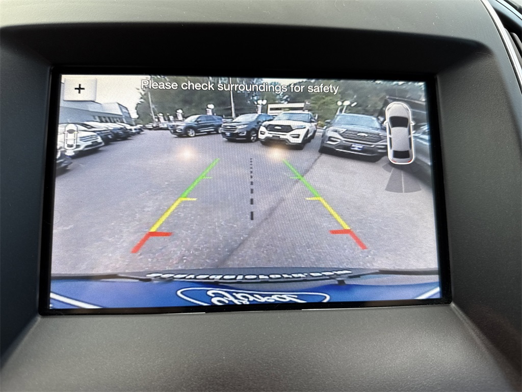 2019 Ford Edge Titanium photo 20