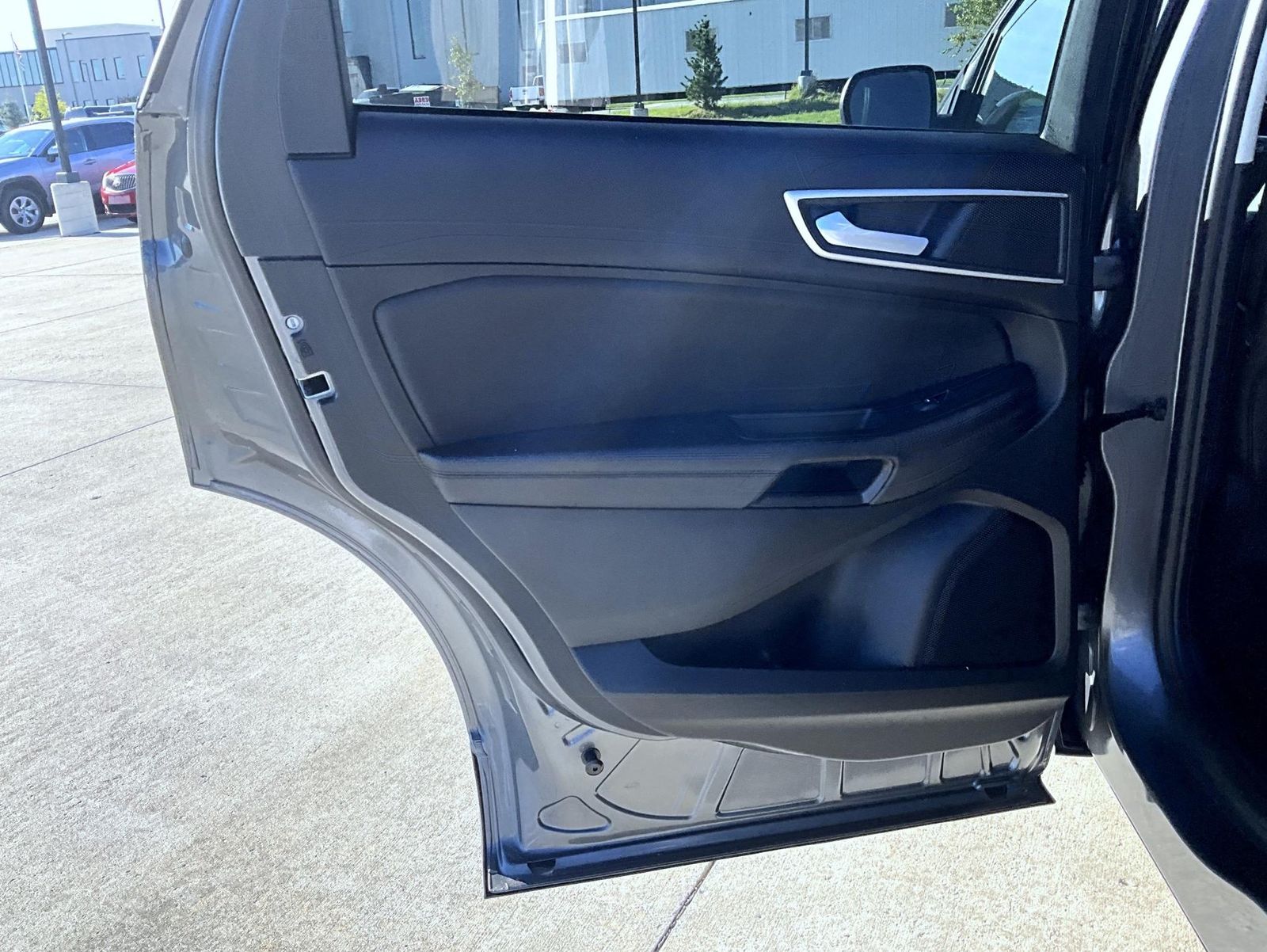 2024 Ford Edge SEL photo 18