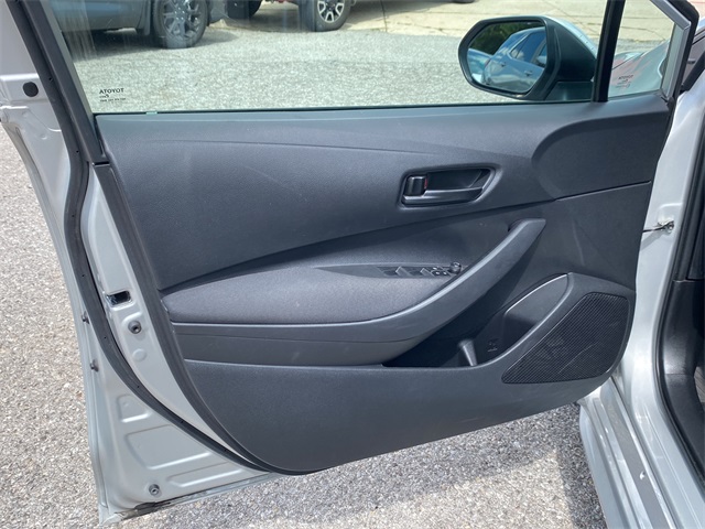 2024 Toyota Corolla LE photo 18