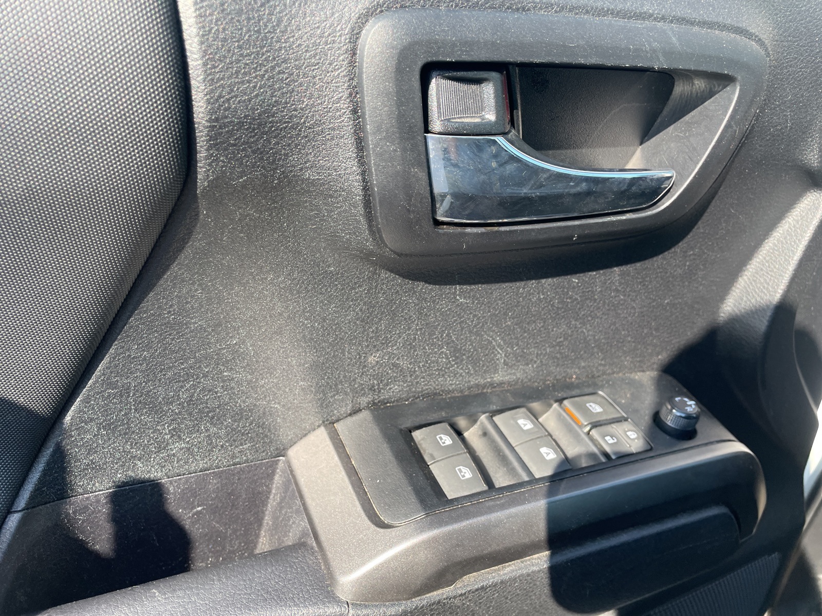 2023 Toyota Tacoma TRD Off-Road photo 4