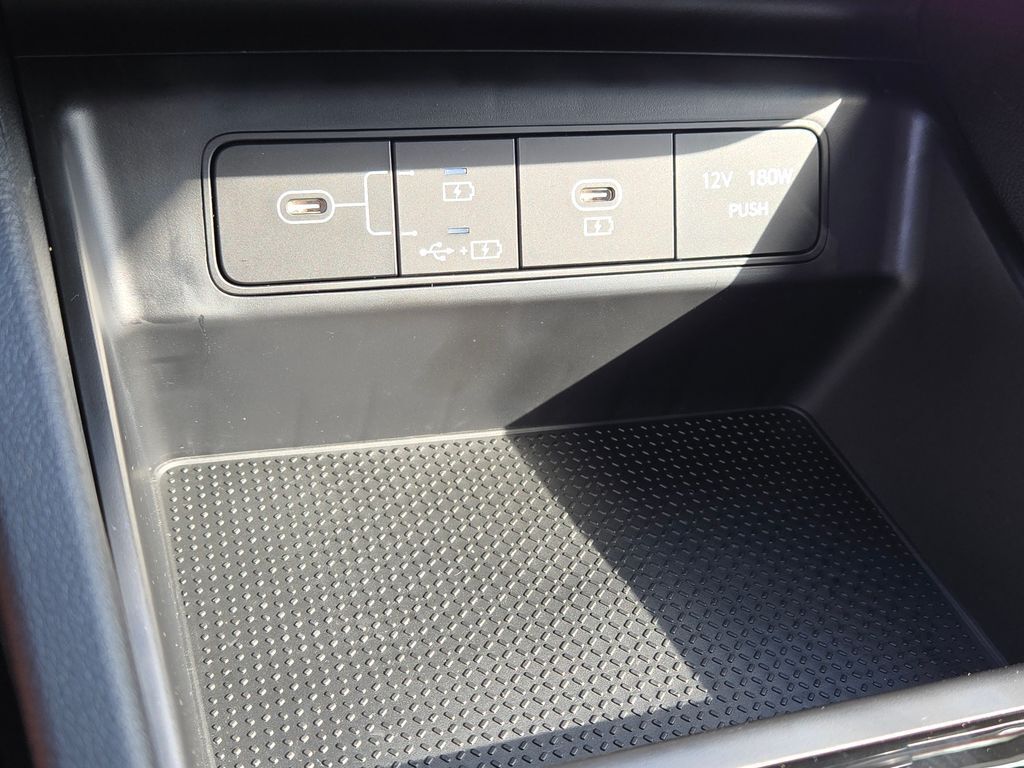 2025 Hyundai Santa Cruz Limited photo 23