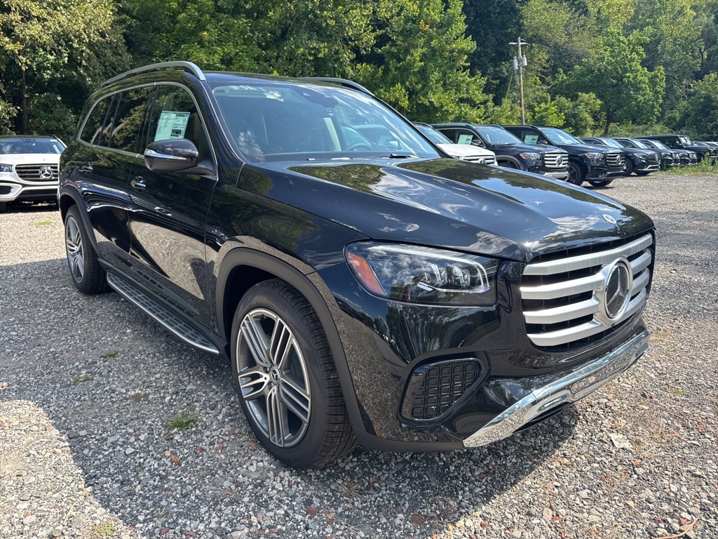 2026 Mercedes-Benz GLS Base's photo
