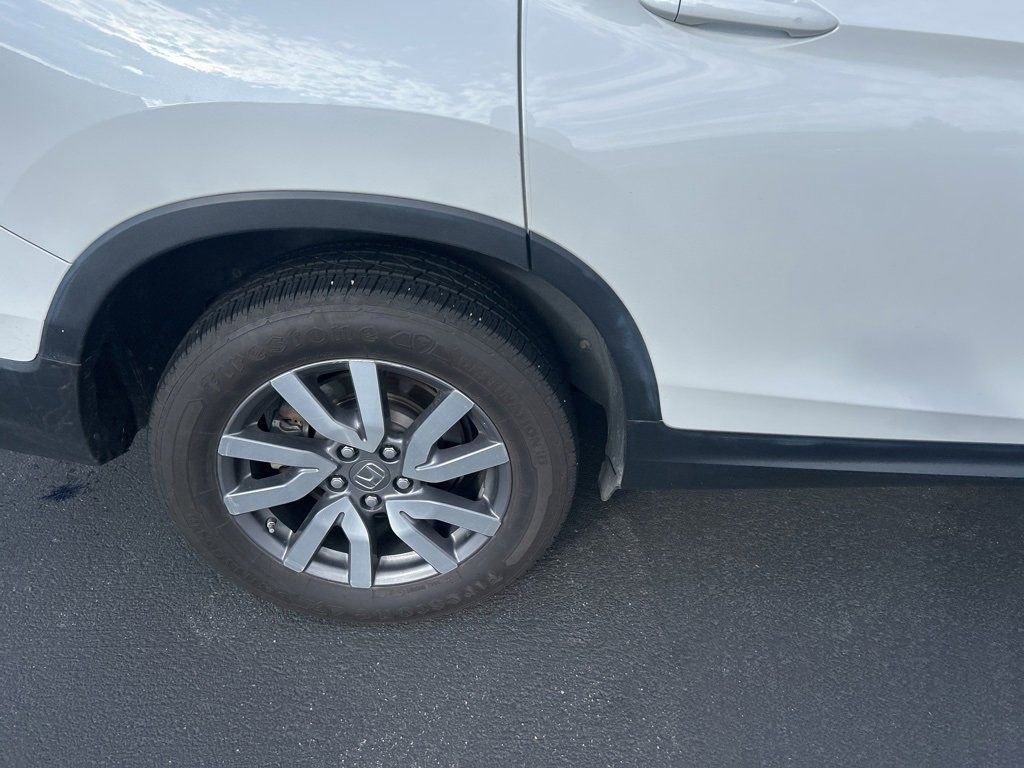 2020 Honda Pilot EX-L photo 11