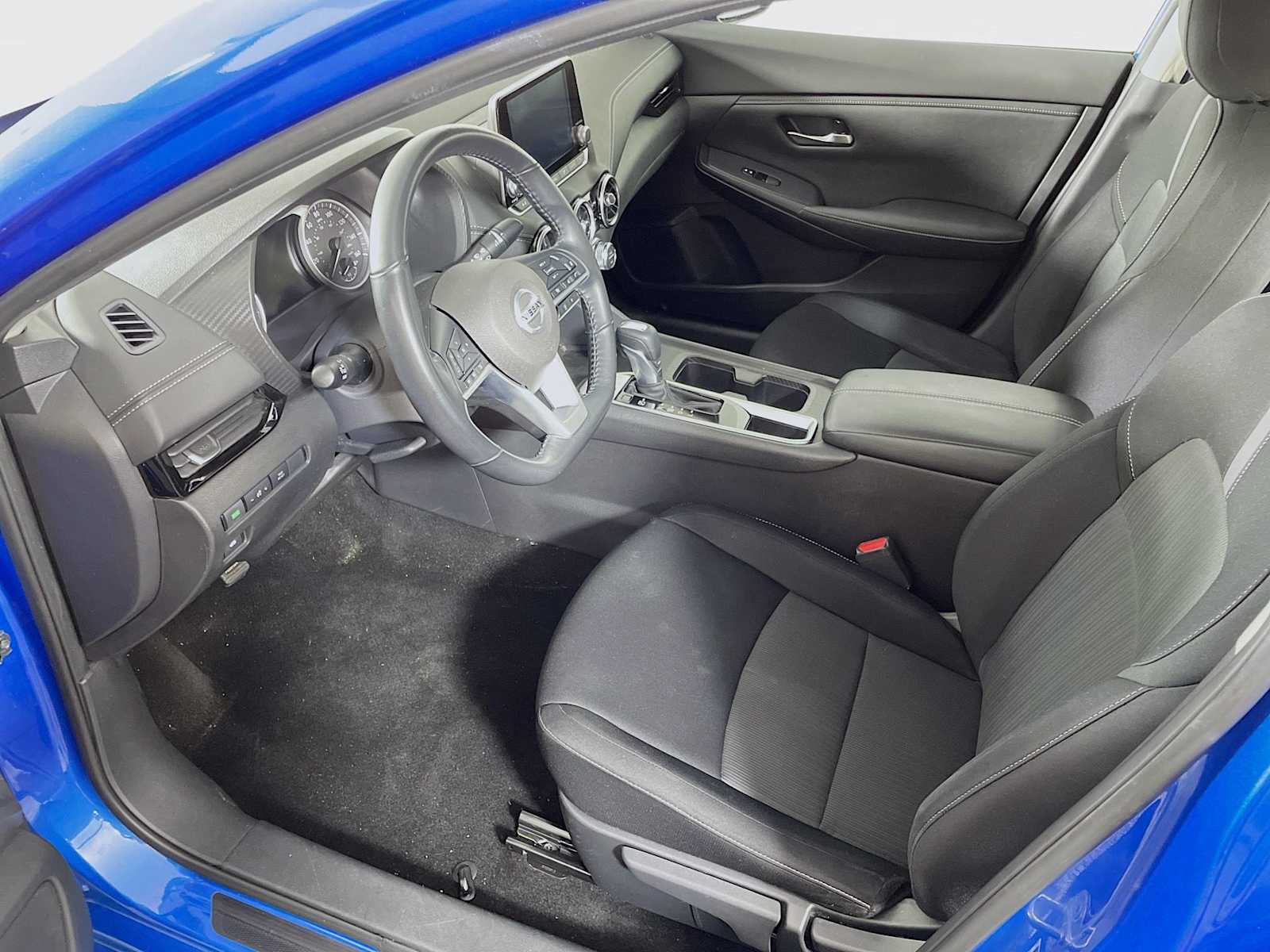 2021 Nissan Sentra SV photo 7