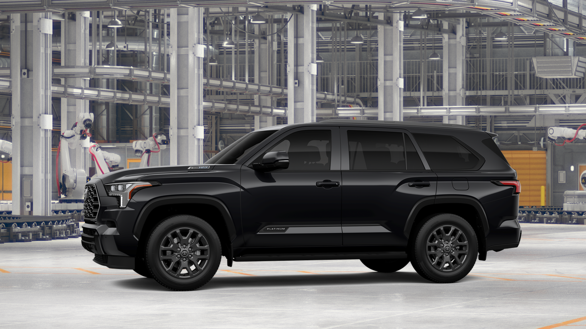 2026 Toyota Sequoia Platinum photo 3