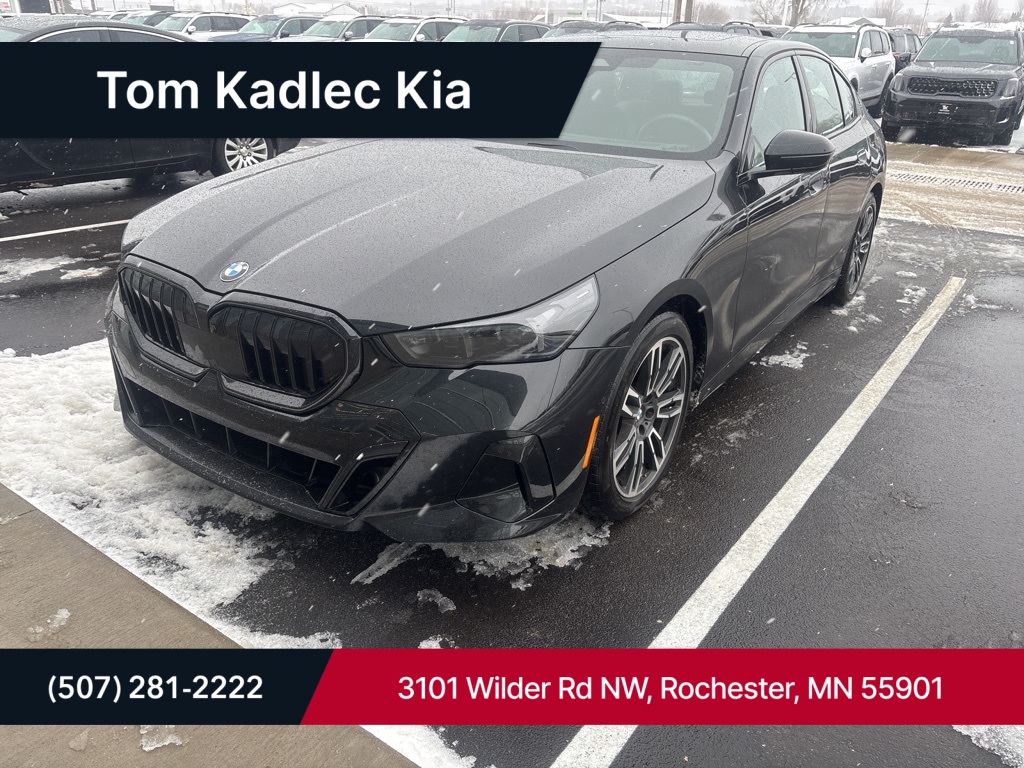 2024 BMW 5 Series 540i's photo