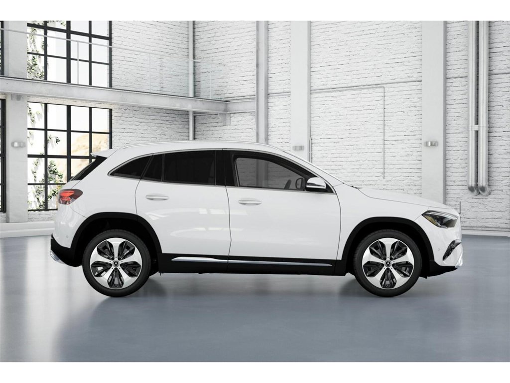 2025 Mercedes Benz GLA 250 4MATIC photo 2