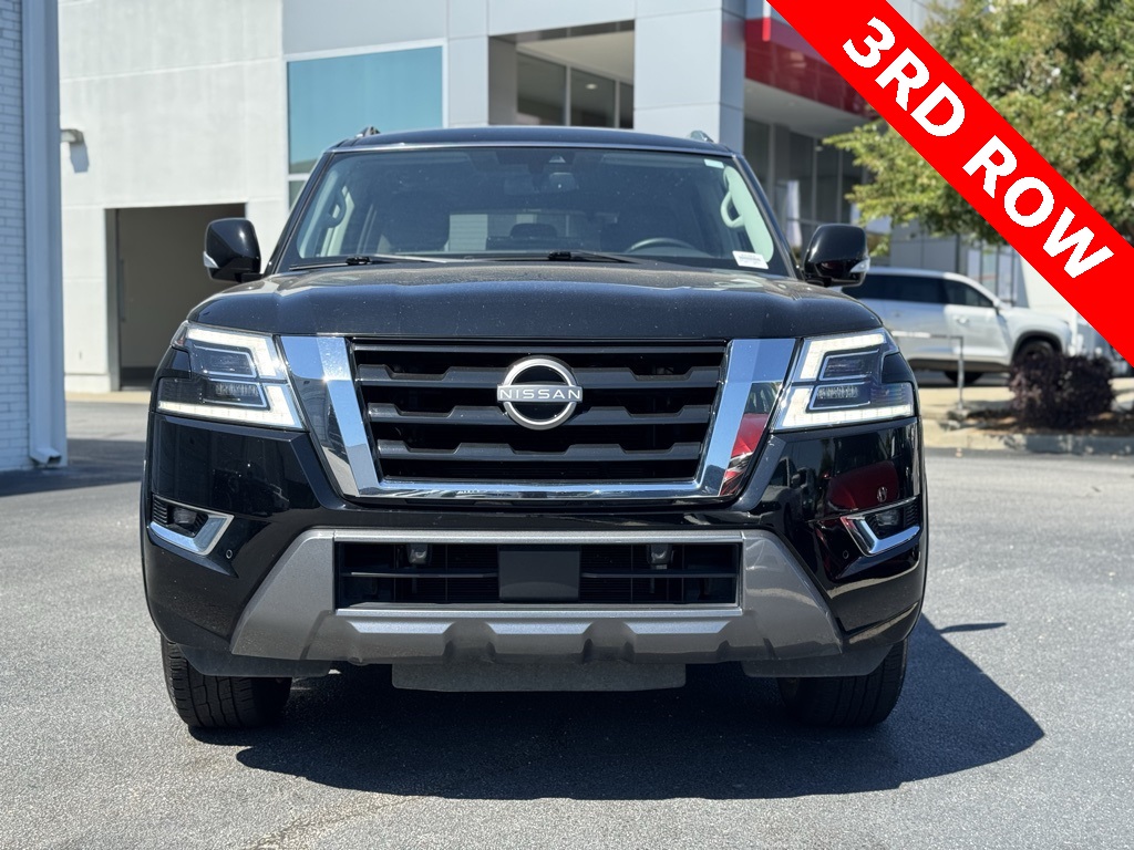2023 Nissan Armada SV photo 3