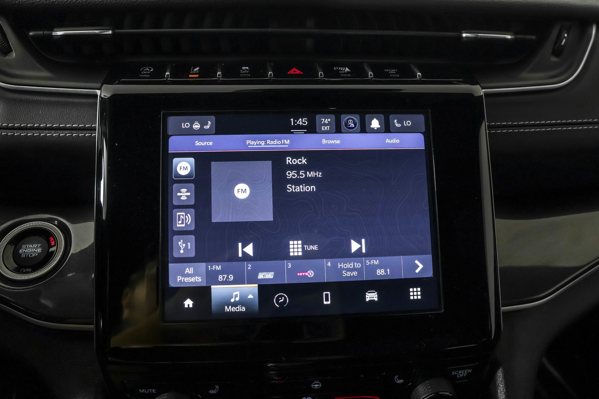 2023 Jeep Grand Cherokee Altitude photo 18