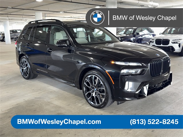 2026 BMW X7 M60i's photo