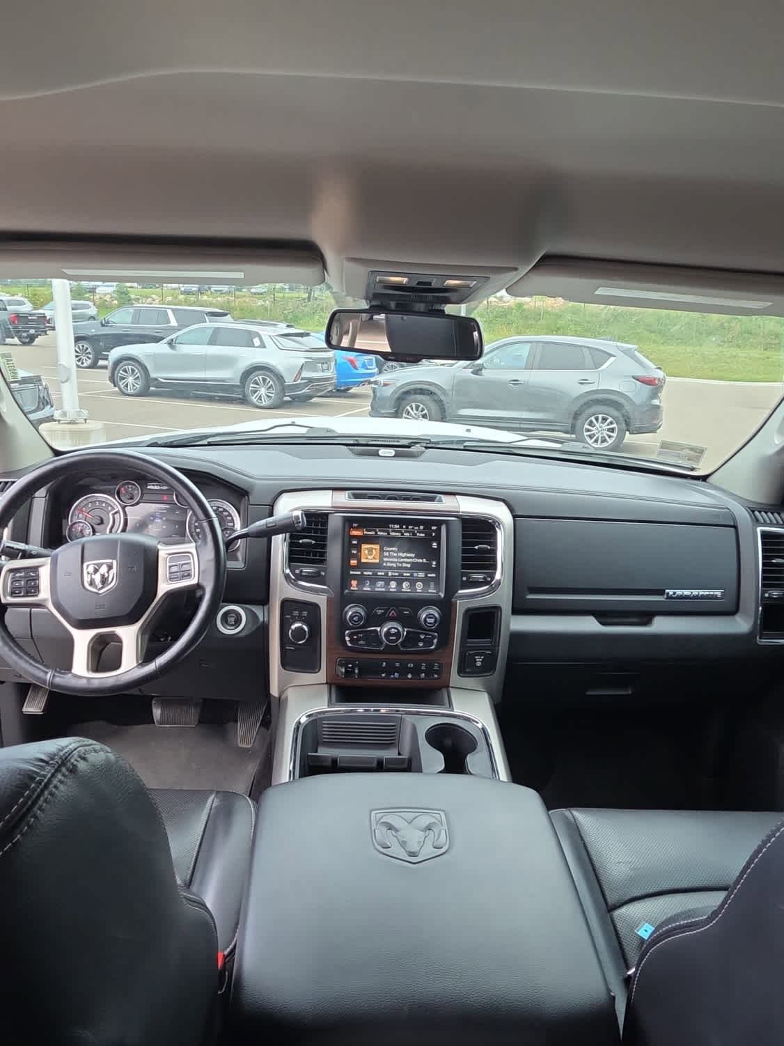 2016 Ram 3500 Laramie photo 7