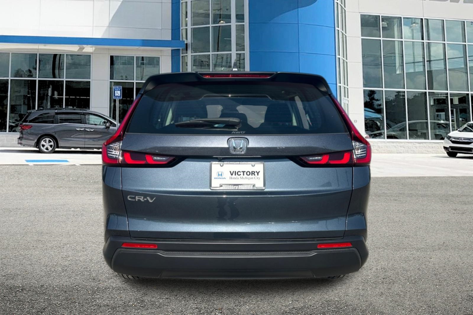 2023 Honda CR-V LX photo 3