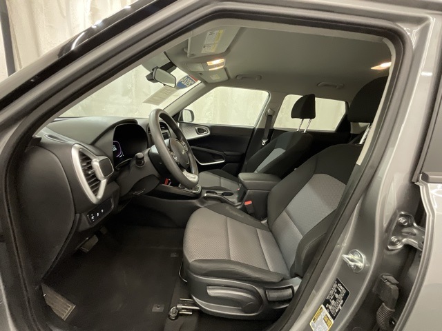 2024 Kia Soul LX photo 10