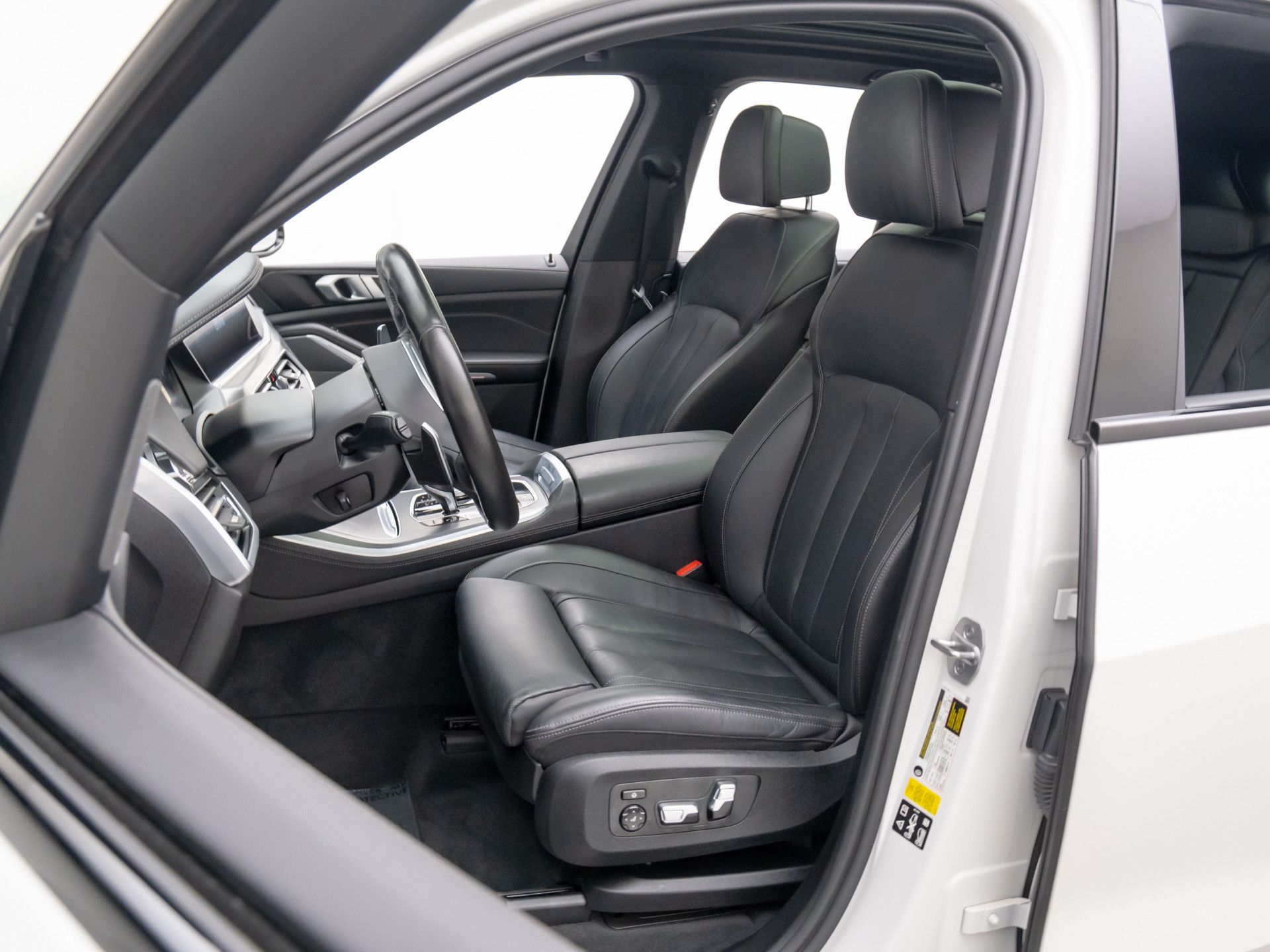 2022 Bmw X5 M50i photo 11