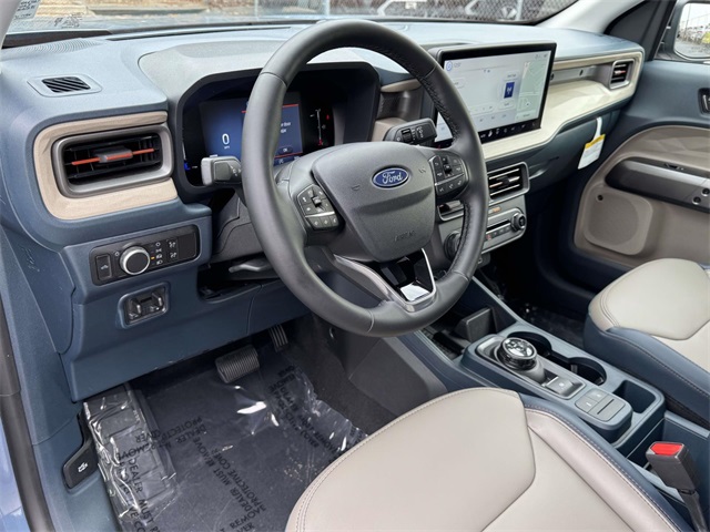 2025 Ford Maverick Lariat photo 2