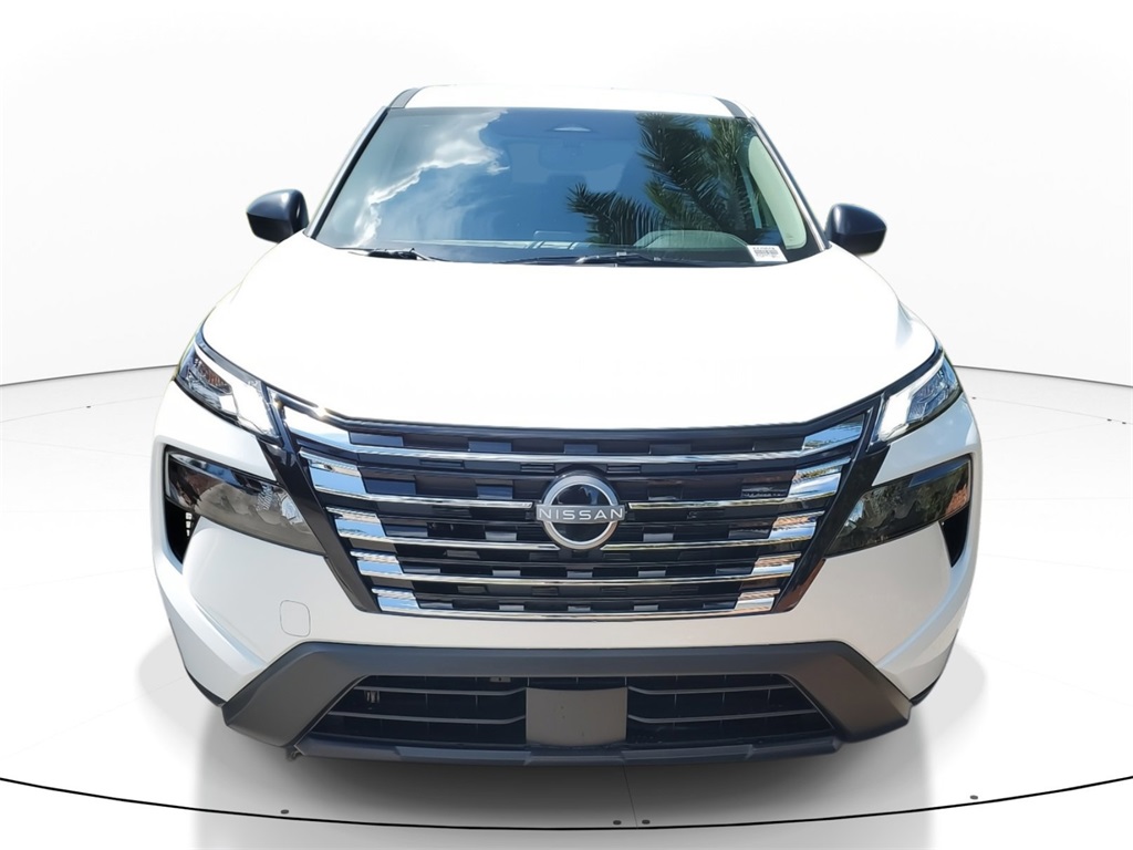 2025 Nissan Rogue S photo 3