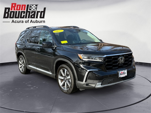 2025 Honda Pilot Elite's photo