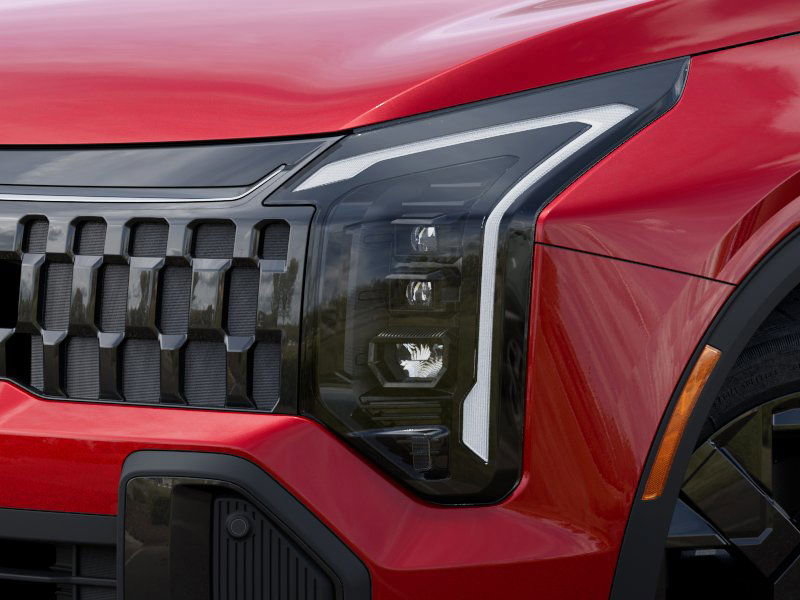 2026 Kia Sportage X-Line photo 8