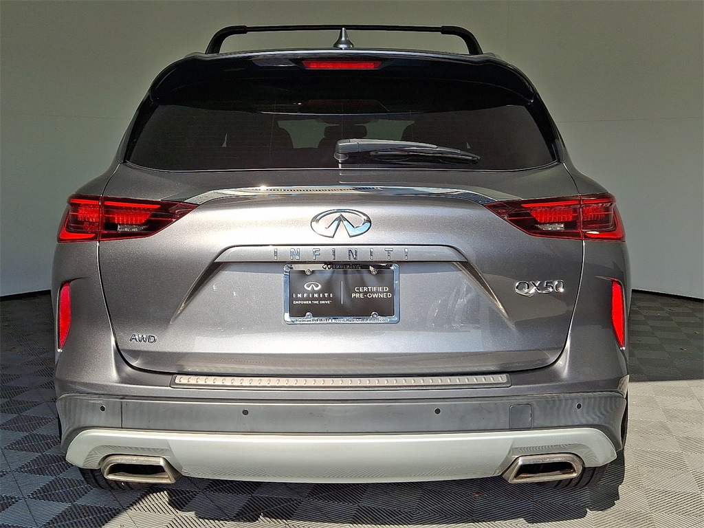 2022 Infiniti QX50 Essential photo 6