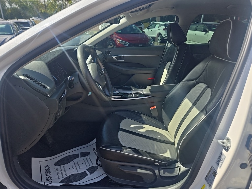 2020 Hyundai Sonata SE photo 6