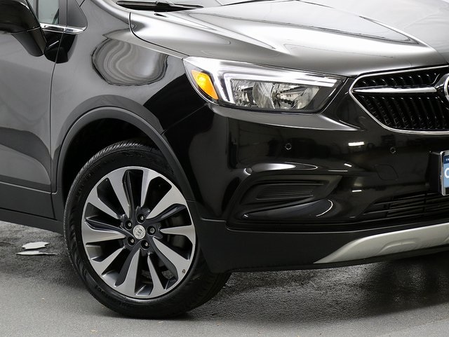 2022 Buick Encore Preferred photo 2