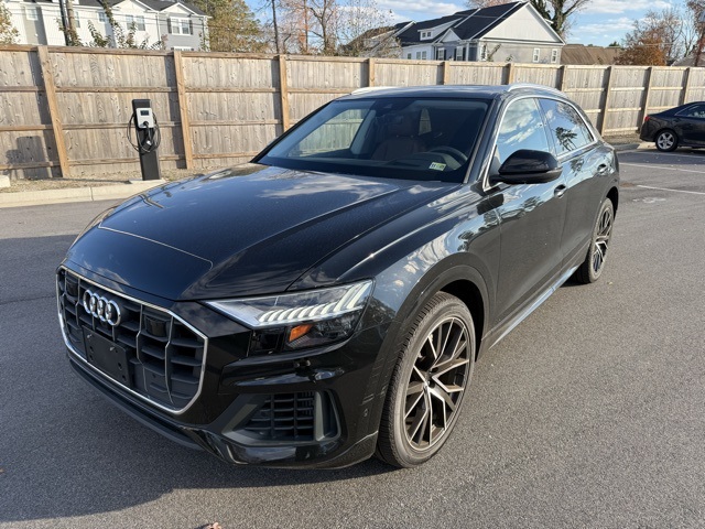 2022 Audi Q8 55 Prestige photo 3