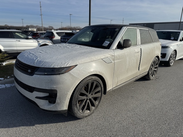2026 Land Rover Range Rover Sport SE's photo