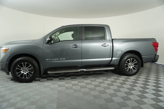2020 Nissan Titan SV photo 4