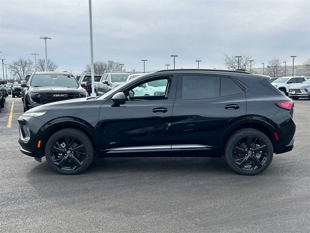 2025 Buick Envision Sport Touring photo 5