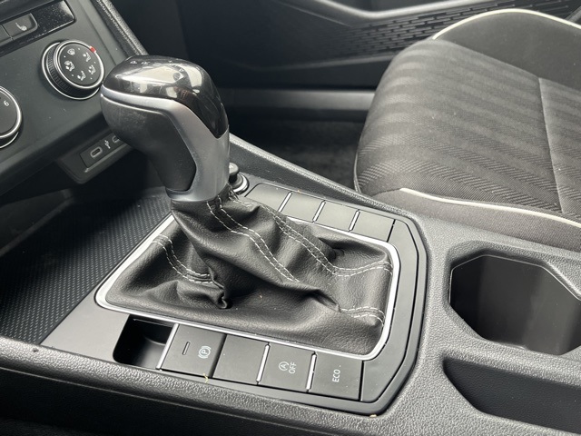 2024 Volkswagen Jetta 1.5T Sport photo 37