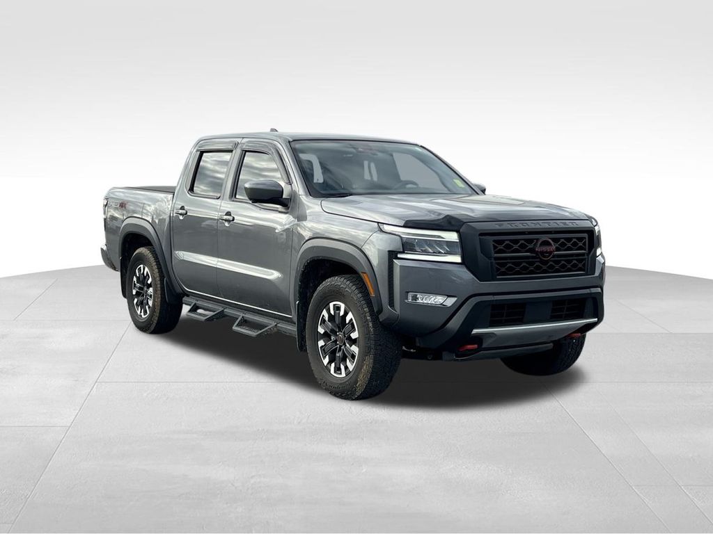 2024 Nissan Frontier PRO-4X's photo