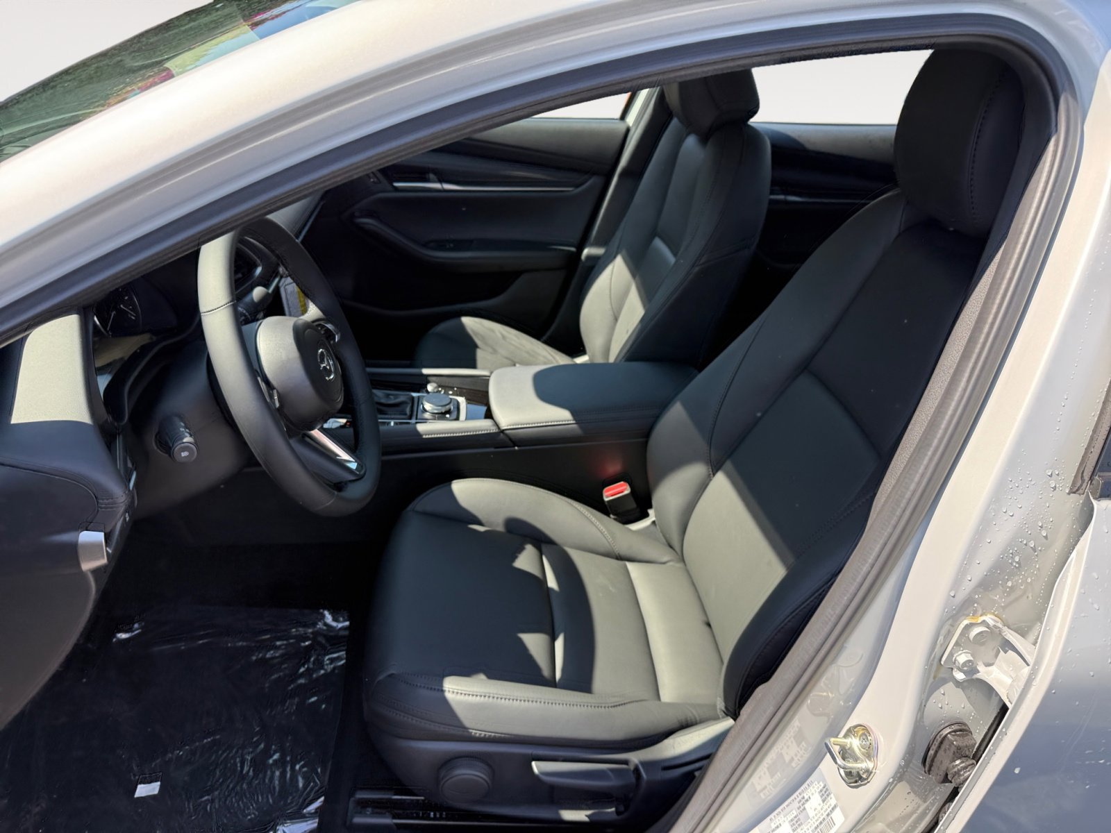 2025 Mazda Mazda3 2.5 Select Sport photo 10