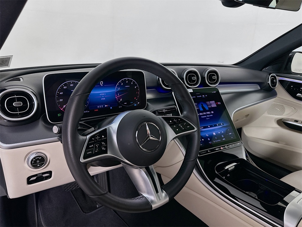 2025 Mercedes Benz C 300 4MATIC photo 8