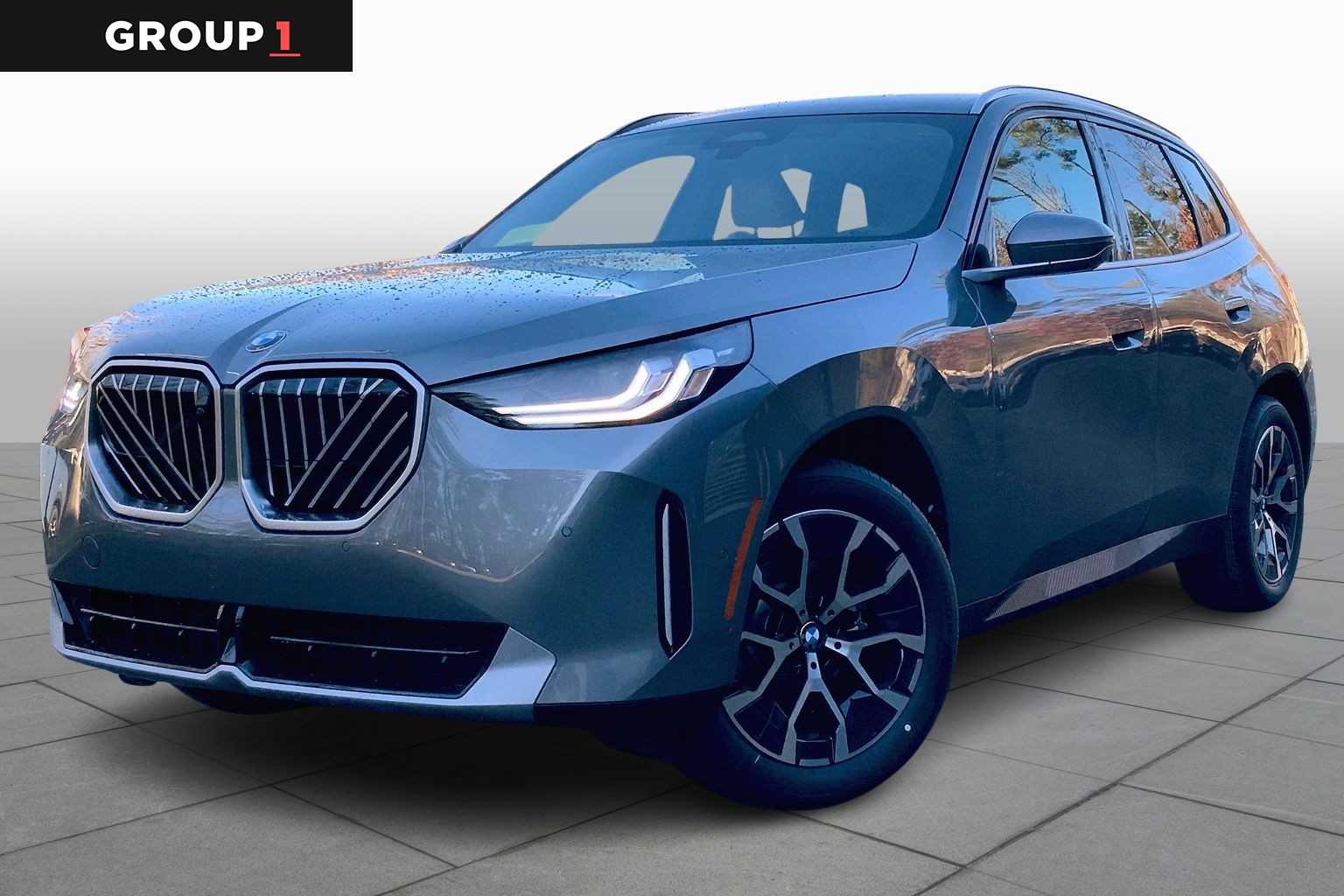 2026 BMW X3 30's photo