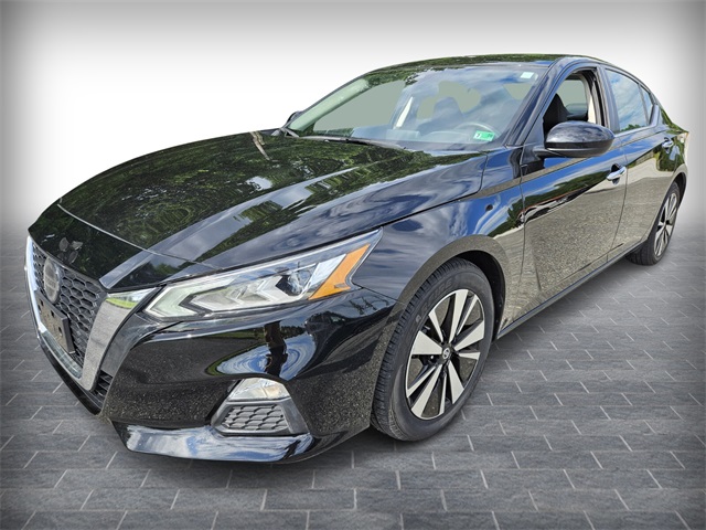 2022 Nissan Altima 2.5 SV photo 3