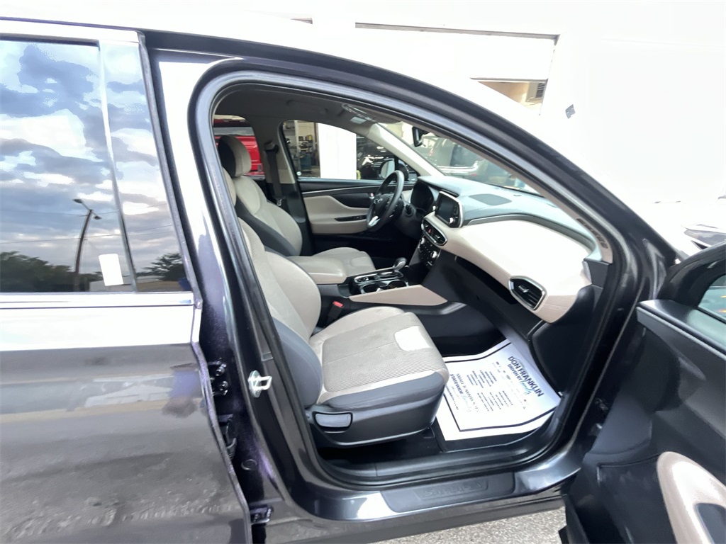 2020 Hyundai Santa Fe SEL photo 22