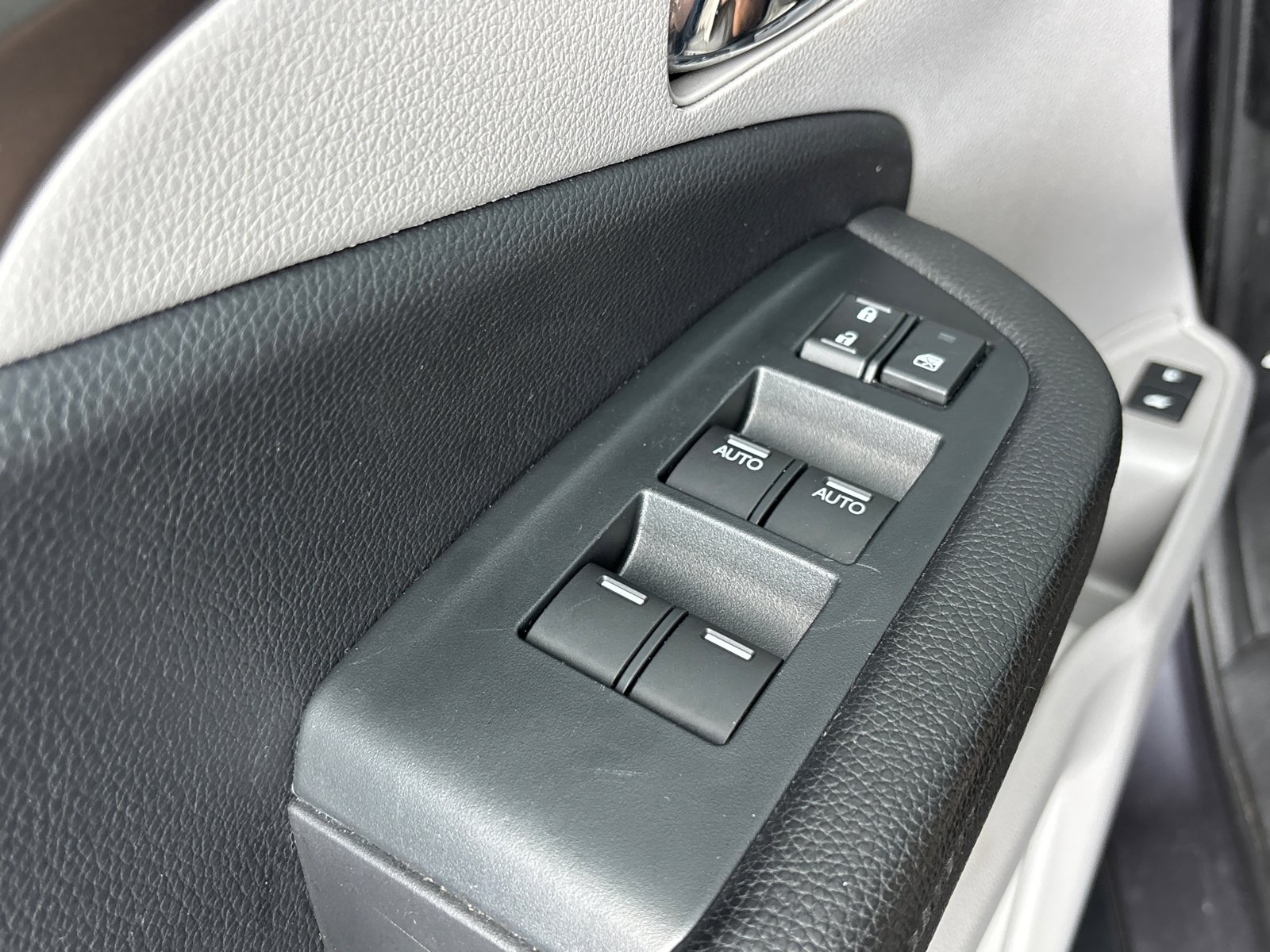 2022 Honda Pilot EX-L photo 22