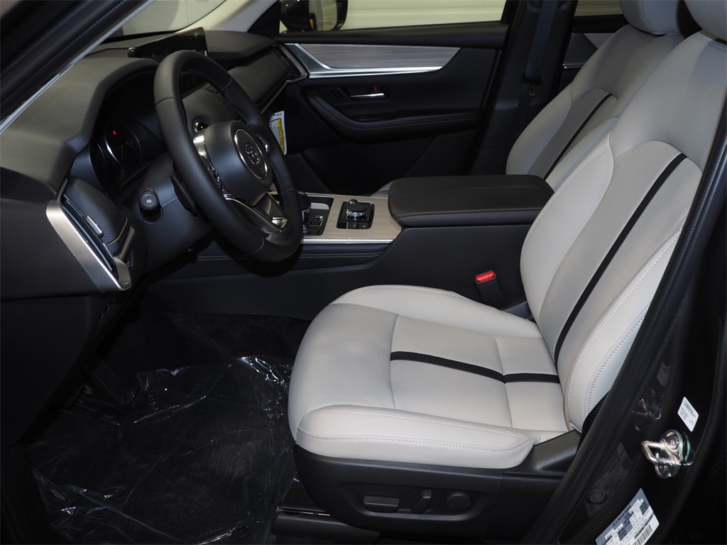 2026 Mazda CX-90 3.3 Turbo Preferred photo 4