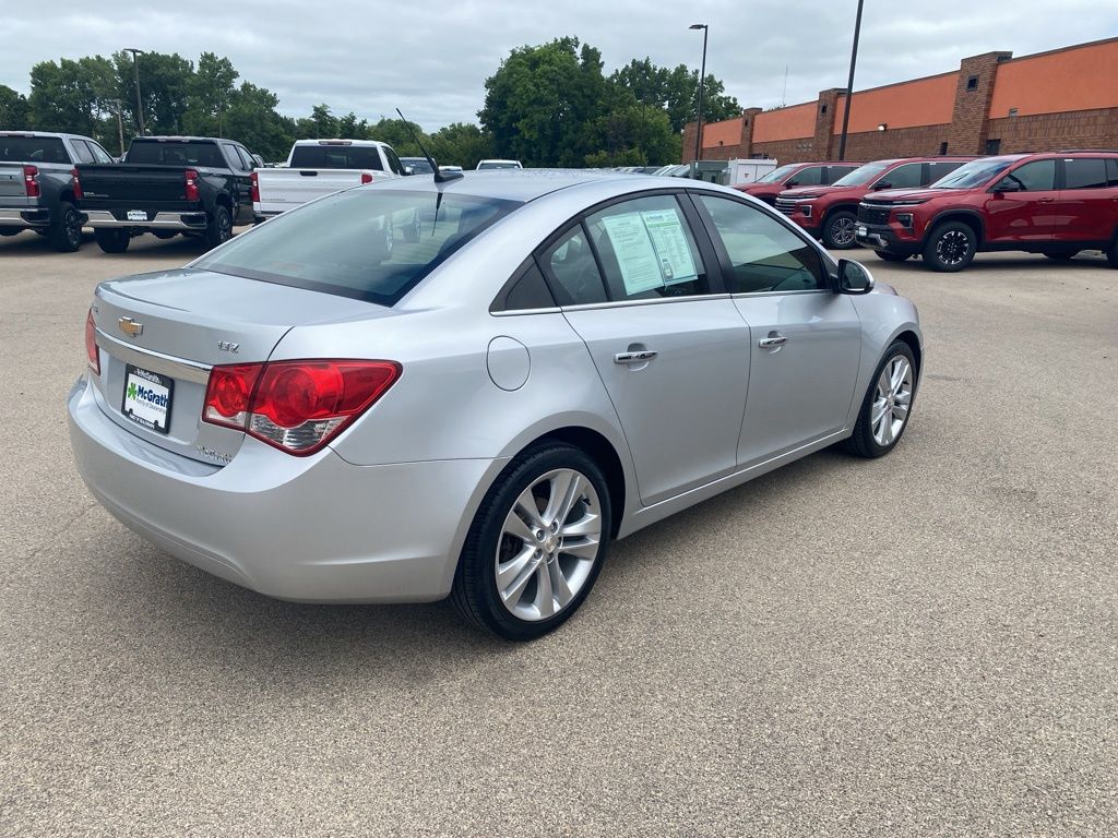 2013 Chevrolet Cruze LTZ photo 3