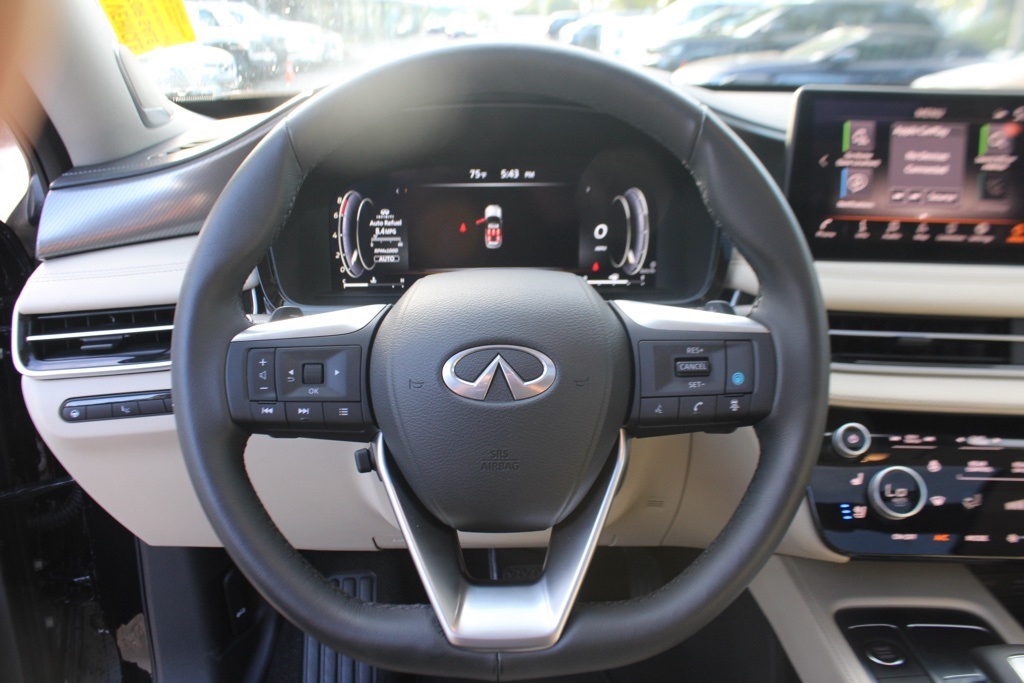 2025 Infiniti QX60 Luxe photo 17