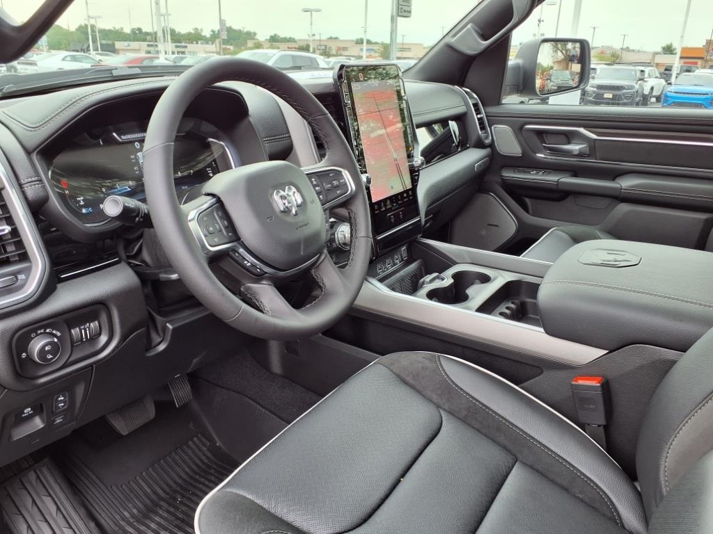 2026 Ram 1500 Laramie photo 4