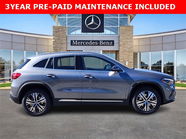 2026 Mercedes Benz GLA 250 4MATIC photo 4