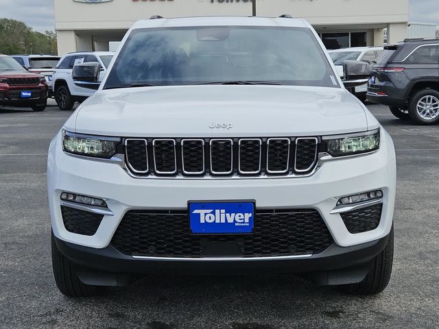 2025 Jeep Grand Cherokee Limited photo 3