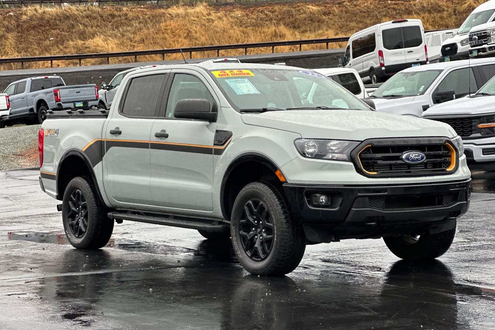 2023 Ford Ranger XLT photo 2