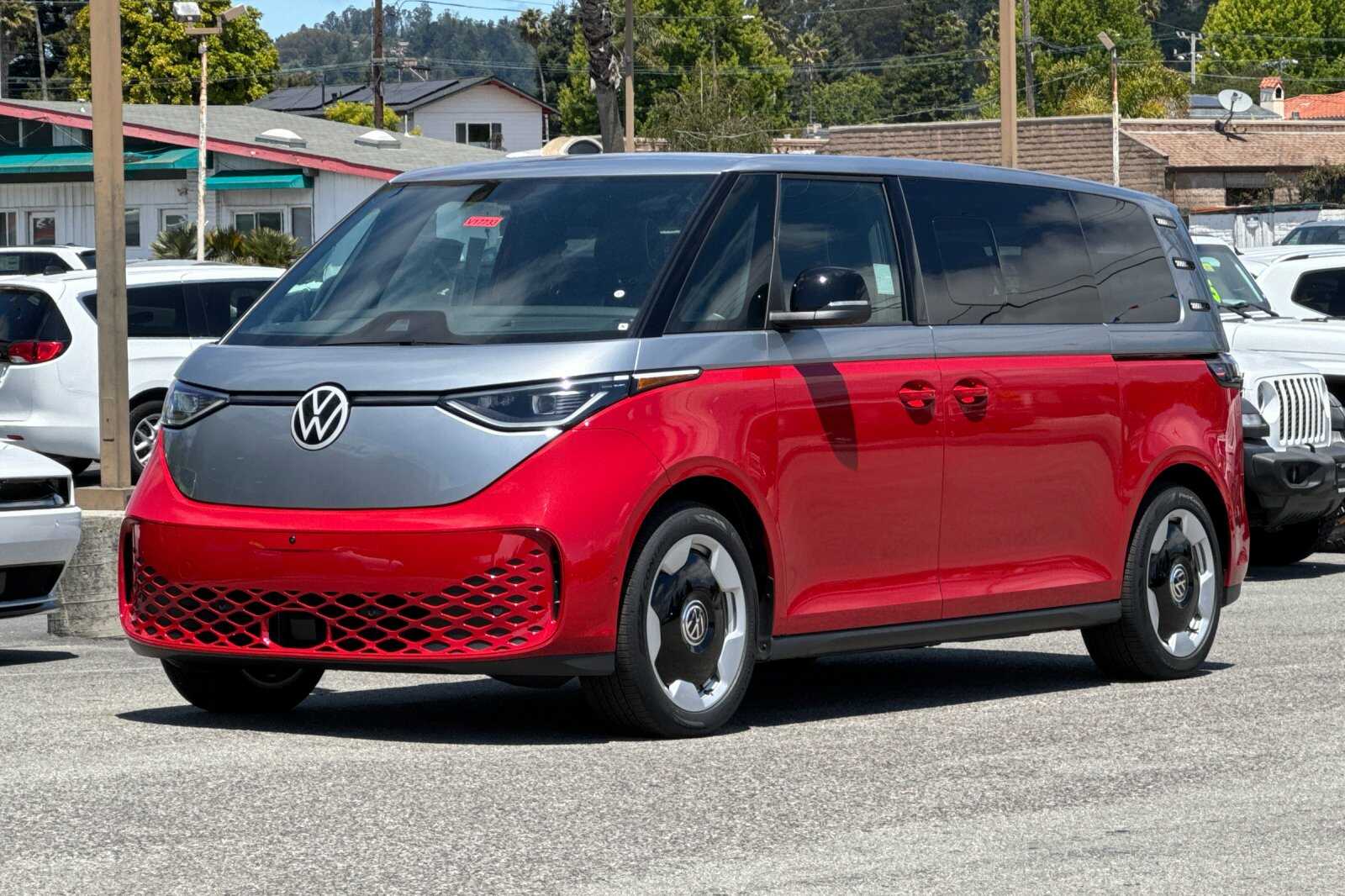 2025 Volkswagen ID. Buzz Pro Plus photo 8